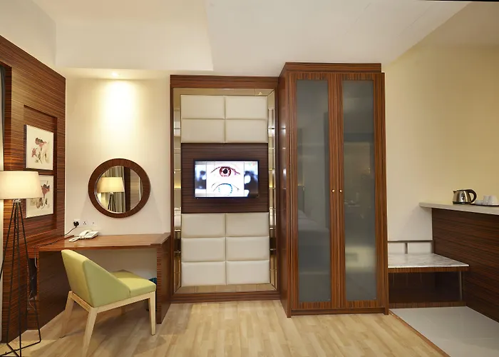 Hotel Six Seasons @ Mid Valley Kuala Lumpur